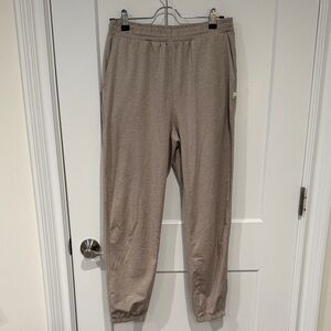 Vuori Women's boyfriend jogger